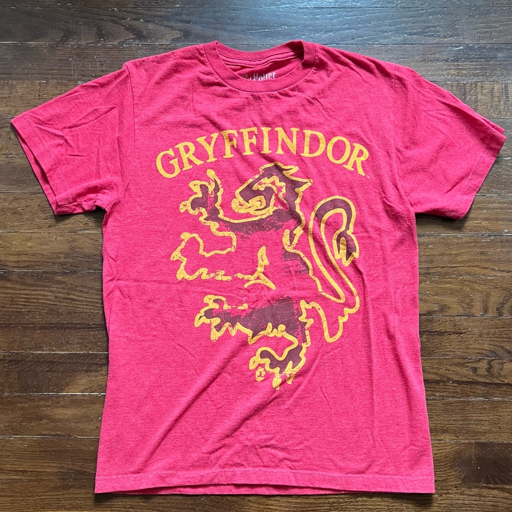 Harry Potter Gryffindor shirt